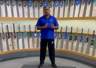 Video: Unleash Your Cricketing Potential: A Guide to Choosing the Right Cricket Bat!